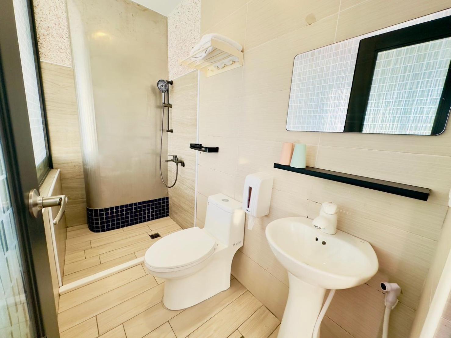 南灣陽光皮小妞 Pii Hostel Nanvan Kültér fotó